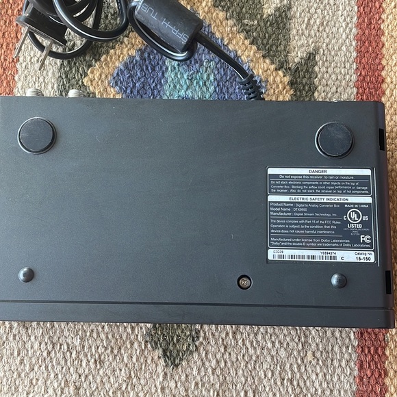 Digital Stream Dolby Digital DTV Converter Box - Picture 4 of 4